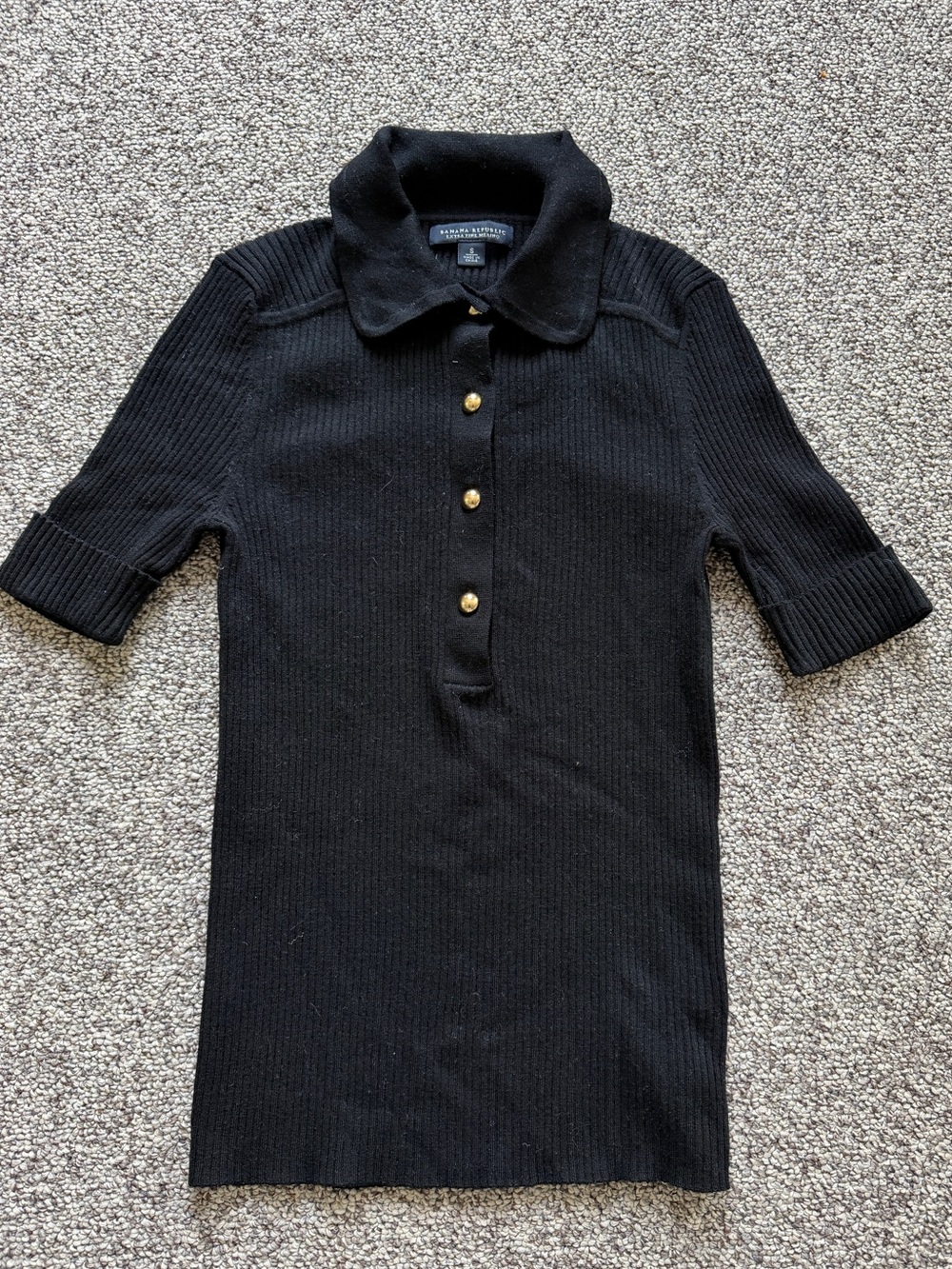 Banana Republic Extra Fine Merino Wool Ribbed Knit Polo Top Gold Buttons S